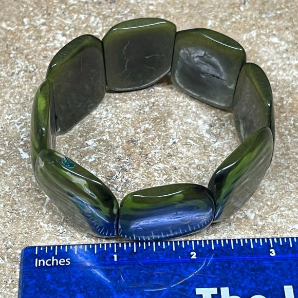 NEW TAGUA NUTS VEGETABLE IVORY GREEN TEXTURE DYED BOLD PANELS STRETCH BRACELET - Picture 3 of 7